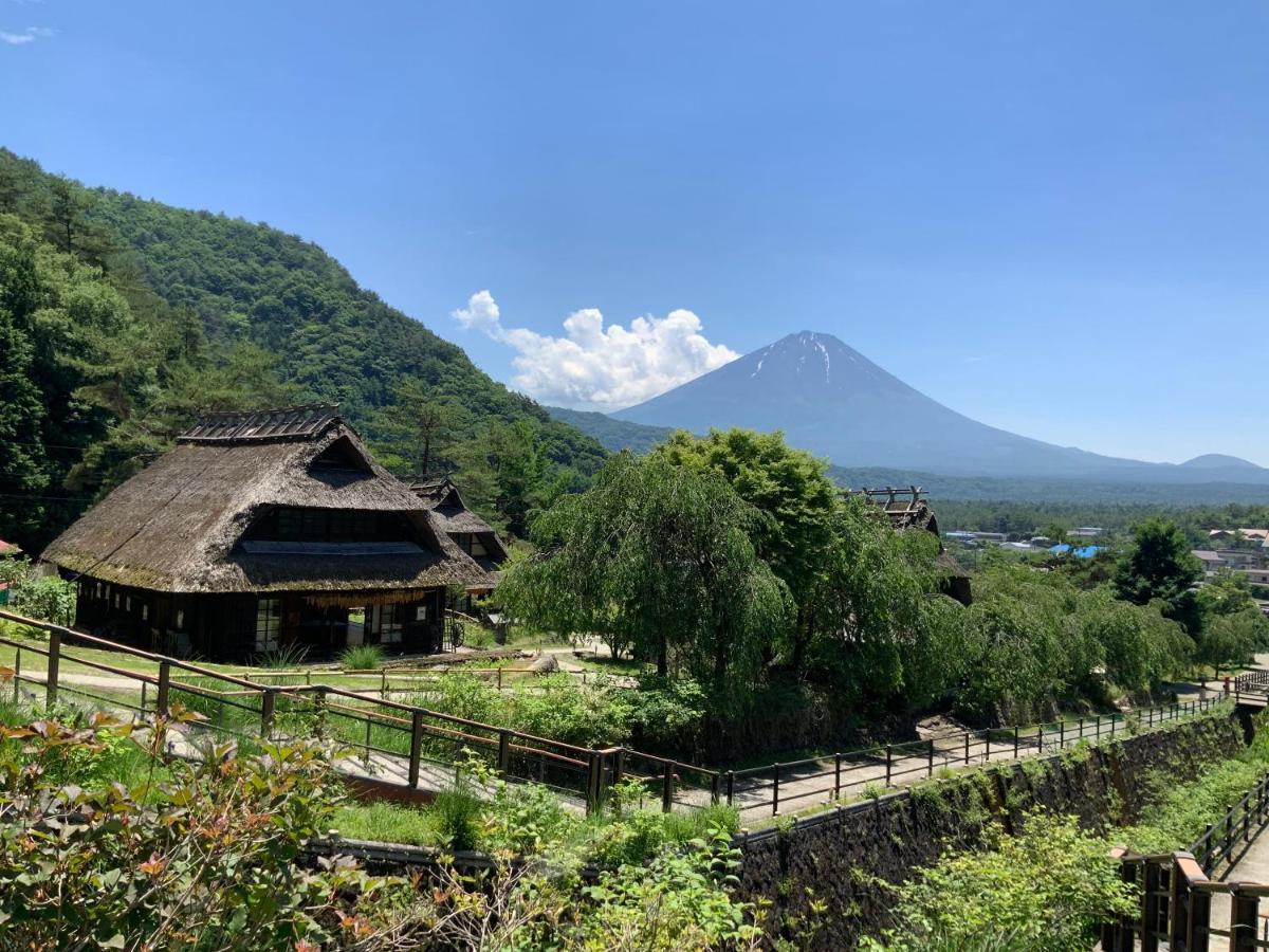 Kakureyado Fujikawaguchiko Bed and Breakfast Exteriör bild