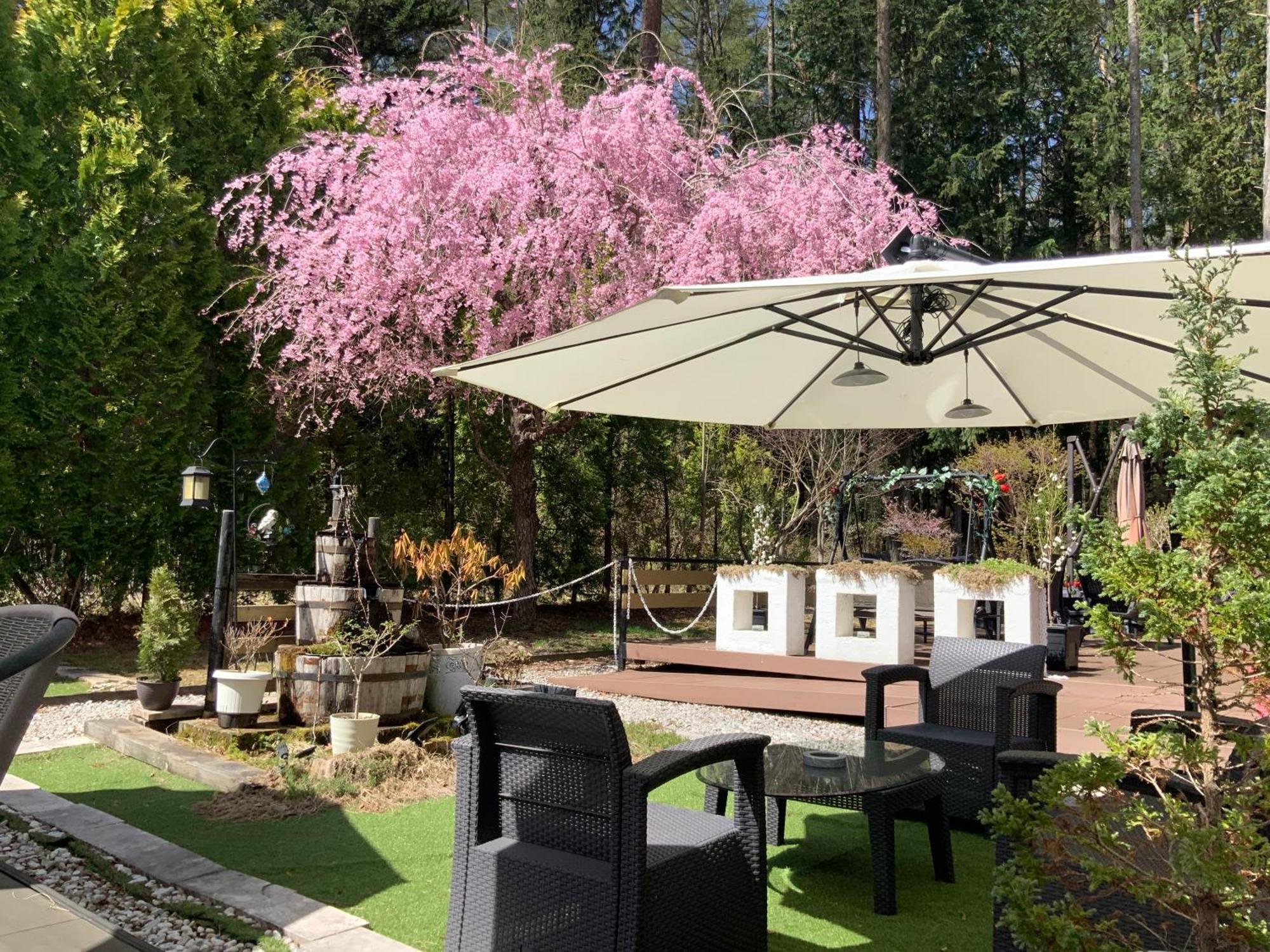 Kakureyado Fujikawaguchiko Bed and Breakfast Exteriör bild